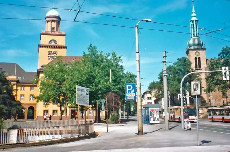 Witten Rathaus und die Hauptstraße Ende der 1980er Jahre (Foto: MS)